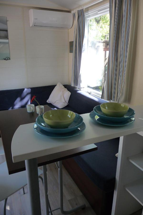 Holiday Prairies Mobile Home Grimaud Eksteriør billede